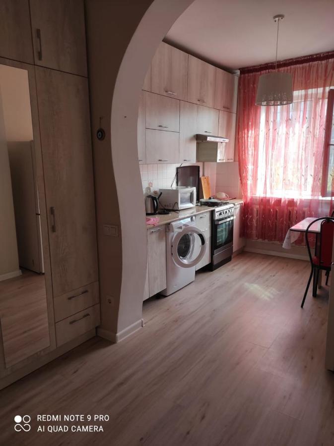 Apartament Марина 3 Ałma Ata Zewnętrze zdjęcie